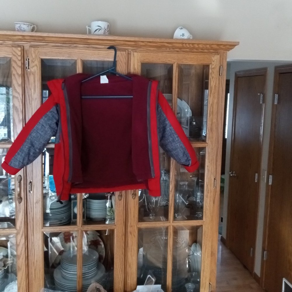 SWISS TECH XS (4-5) WINTER COAT